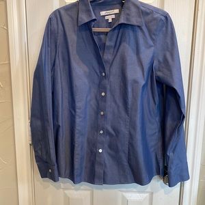 Fox Croft blue size 12 fitted blouse.